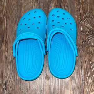 2 for $20 | Crocs teal blue 6 junior
